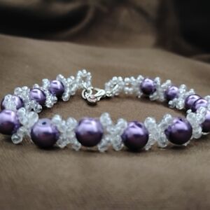 Elegant Purple and Silver Beaded Bracelet